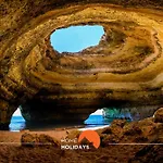 #322 Family Spacious & Cozy * Albufeira