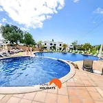 #322 Family Spacious & Cozy *