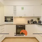 #322 Family Spacious & Cozy