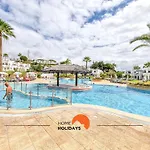 #322 Family Spacious & Cozy Apartment