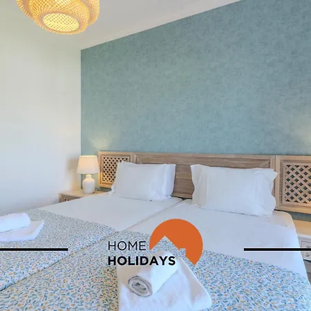 #322 Family By Holidays 阿尔布费拉